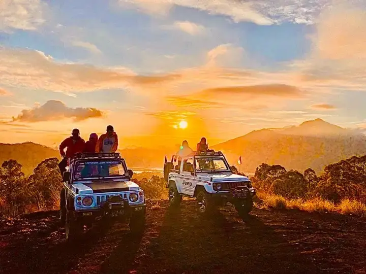 Kintamani Jeep Tour – Sunrise & Black Lava Adventure